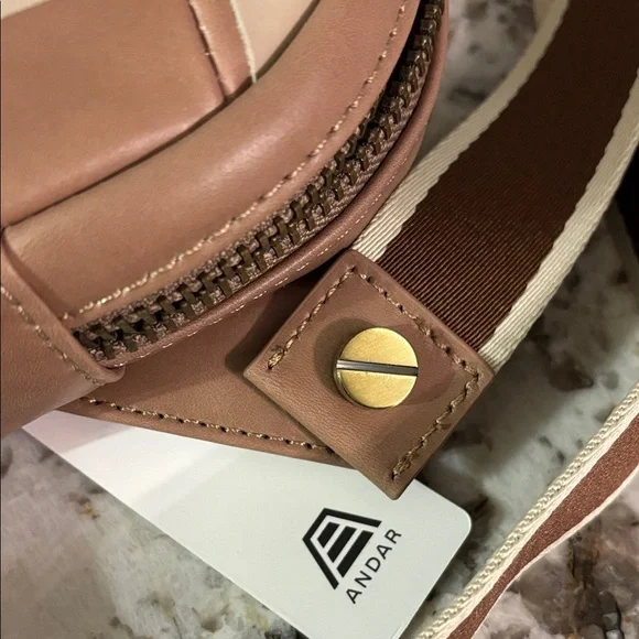 Andar The Devin Checkered Crossbody Bag in Tan and Cream - Picture 7 of 13